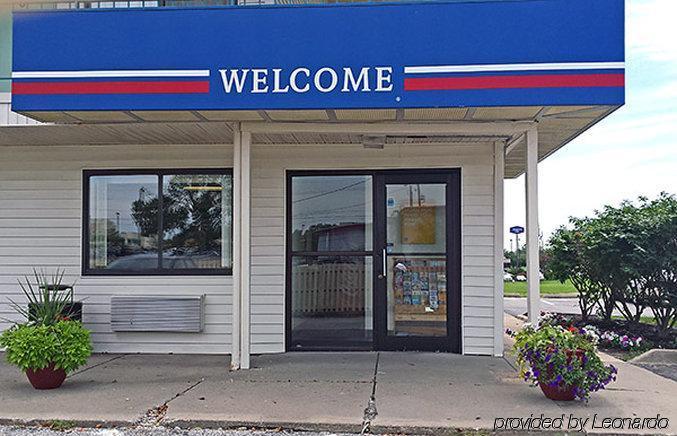 Motel 6 Des Moines South - Airport Экстерьер фото